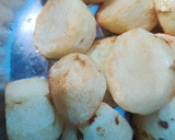 क्रिस्पी फ्राइडआलू टूक (Crispy fried aloo tuk recipe in Hindi) रेसिपी चरण 3 फोटो
