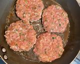 Foto del paso 3 de la receta: Hamburguesa de pavita