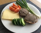 Majoránnás, kakukkfüves májkrém recept fázis 3 fotója