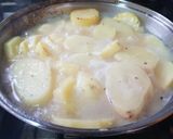 Foto del paso 3 de la receta: Pollo al verdeo plus con papas a la crema