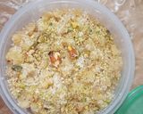A picture of step 2 of Chick peas potato halwa poori.
