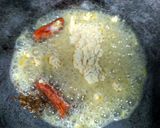 A picture of step 1 of Besan & sweet melon curry.