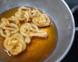 A picture of step 3 of Instant Jalebi.