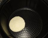 Foto del paso 3 de la receta: Arepas de queso en el airfryer