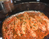 Foto del paso 5 de la receta: Pollo con salsa de achiote, puré de papa con zanahoria y repollo