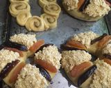A picture of step 21 of Rosca de Reyes with Amaranth Topping.