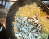 Foto del paso 6 de la receta: Chuletas de aguja en salsa con guarnición de champiñón al horno y arroz hervido con trufa rallada