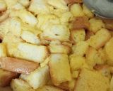 Foto langkah ke 3 dari resep Pizza Roti Tawar Teflon.