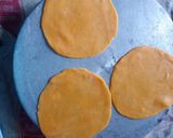 अंडा मोमोज (egg momos recipe in marathi) रेसिपी स्टेप 3 फोटो 