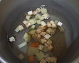 Foto langkah ke 2 dari resep Bening Tempe Labu Siam wortel.