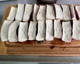 Une image de l'étape 3 de Aubergines chinoises, poivron vert et piments rouges marinés grillés à la plancha.