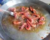 Foto del paso 3 de la receta: Paella de marisco🦐