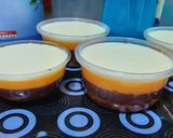 Foto langkah ke 3 dari resep Puding Coklat Mangga Regal.