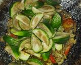 Foto langkah ke 2 dari resep Tumis Terong Bulat Teri Medan.