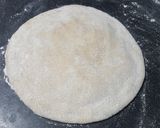 A picture of step 3 of ROTI/CHAPATI 😋.