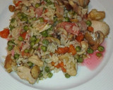 Foto del paso 4 de la receta: Arroz frito con verduras pollo y beicon