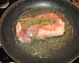 Rozé libamell lilahagymával recept fázis 2 fotója