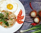 Hình bước làm 6 của món Cơm chiên chôm chôm