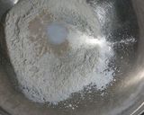 عکس مرحله 1 از دستور نان همبرگر