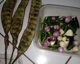 Foto langkah ke 1 dari resep Sambal cabe ijo petai.