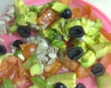 Foto del paso 2 de la receta: Ensalada de pollo, aguacate y pasta