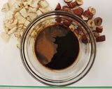 Foto del passaggio 4 della ricetta Dolce coreano con riso glutinoso (Yaksik)