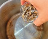 青蒜烏魚蔬菜湯的食譜步驟1照片