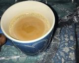 A picture of step 1 of Doodh pati (chai).