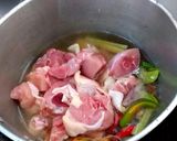 รูปขั้นตอนการทำที่ 3 ของ ไก่ต้มยอดมะพร้าวอ่อน
