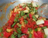 A picture of step 5 of Beans & Potato Bhaji.