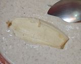 Foto langkah ke 3 dari resep 191. Kluay Tord / Kao Mao (Pisang goreng khas negara Laos).