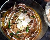 A picture of step 4 of Chicken Makhni handi.