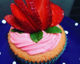 Foto del paso 12 de la receta: Cupcake con sabor a almendra rellenado con guayaba y queso crema