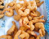 Foto langkah ke 3 dari resep Udang Crispy Saus Telur Asin.