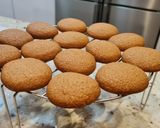 Foto del paso 5 de la receta Galletas de miel, nocilla blanca y canela