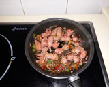 Foto del paso 2 de la receta: Lentejas con Longaniza, Carne y Verduras