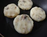 Foto del paso 4 de la receta: Tortitas de papa y champiñones
