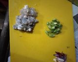 Foto langkah ke 2 dari resep Bubur Udang Buncis.