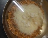 A picture of step 1 of Whole Masoor khichdi.