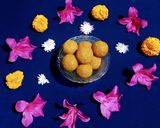 A picture of step 8 of Carrot Ladoo.