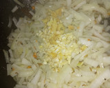 Foto del paso 3 de la receta: Curry de cebolla para comer con pan