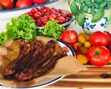 A picture of step 1 of Chopped BLT salad. Gluten free& guilt free.