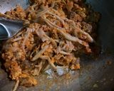 Foto langkah ke 8 dari resep Seblak Goreng.