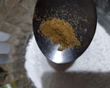 A picture of step 5 of Half Moon chicken samosa.