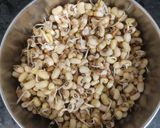 A picture of step 1 of Sprouts Salad.