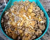 Φωτογραφία βήματος 1 της συνταγής Crunchy μπουκιές με σοκολάτα και cornflakes