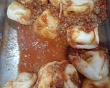 Foto del paso 5 de la receta: Ravioles de ricota, jamón y queso con salsa 😋