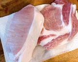 รูปขั้นตอนการทำที่ 1 ของ หมูแดดเดียวรสเด็ด🥓style by barbie👩🏼‍🍳