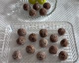 A picture of step 10 of Winter Special Immunity Booster Amla Energy Bites.
