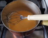 Foto del passaggio 1 della ricetta Crema all'arancia (senza latte e uova)